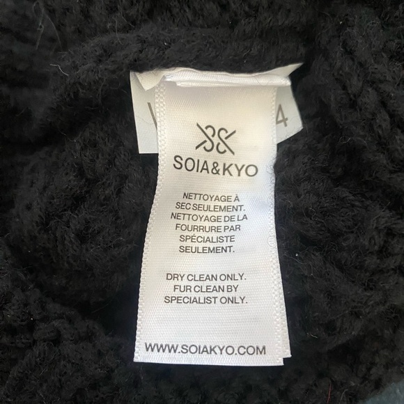 Soia & Kyo Wool Blend Knit Hat with Real Fox Fur Pom Pom - Picture 5 of 7